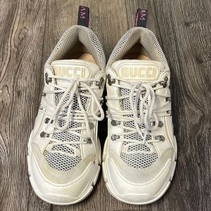 Gucci Flashtrek Leather Sneakers